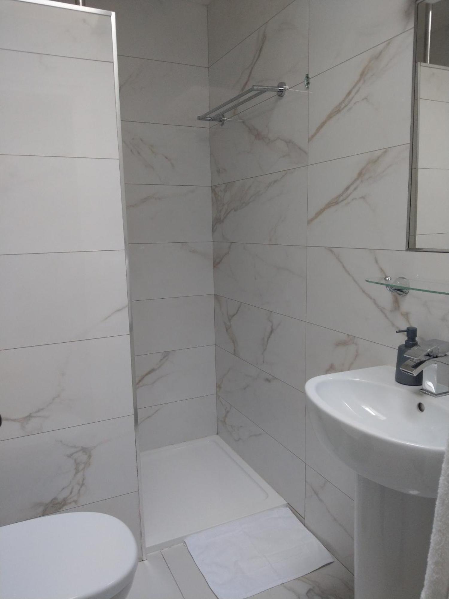 مبيت وإفطار غالواي Ash Grove House المظهر الخارجي الصورة
